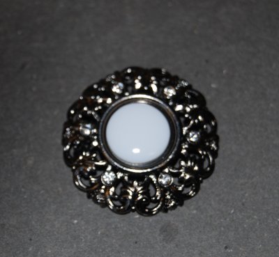 Brosch antik platina platta 15mm
